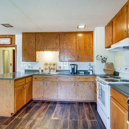 Laptop-Friendly Lakeside Cottage Stay With Gas Grill Pinetop-Lakeside Bagian luar foto