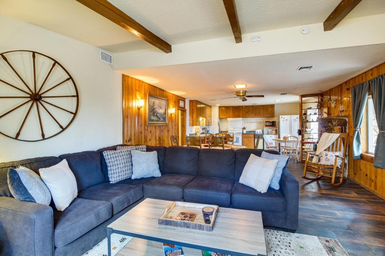 Laptop-Friendly Lakeside Cottage Stay With Gas Grill Pinetop-Lakeside Bagian luar foto